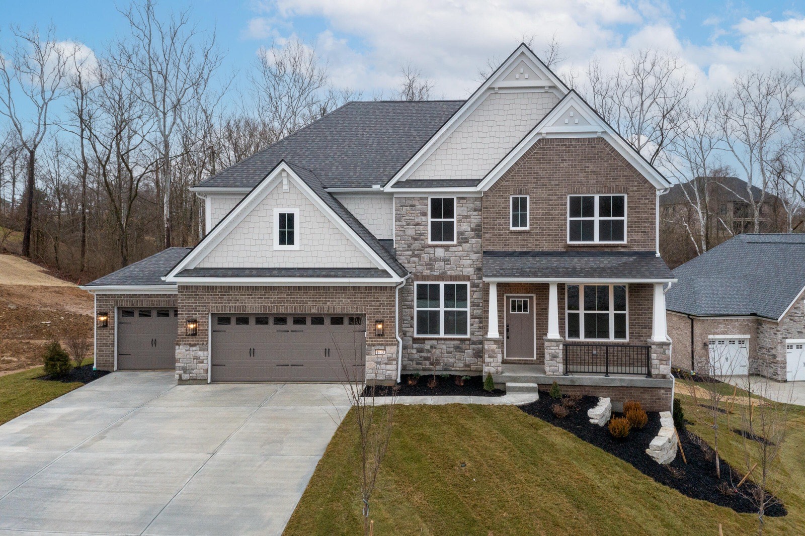 1615 Stone Crest Dr, Hebron, KY