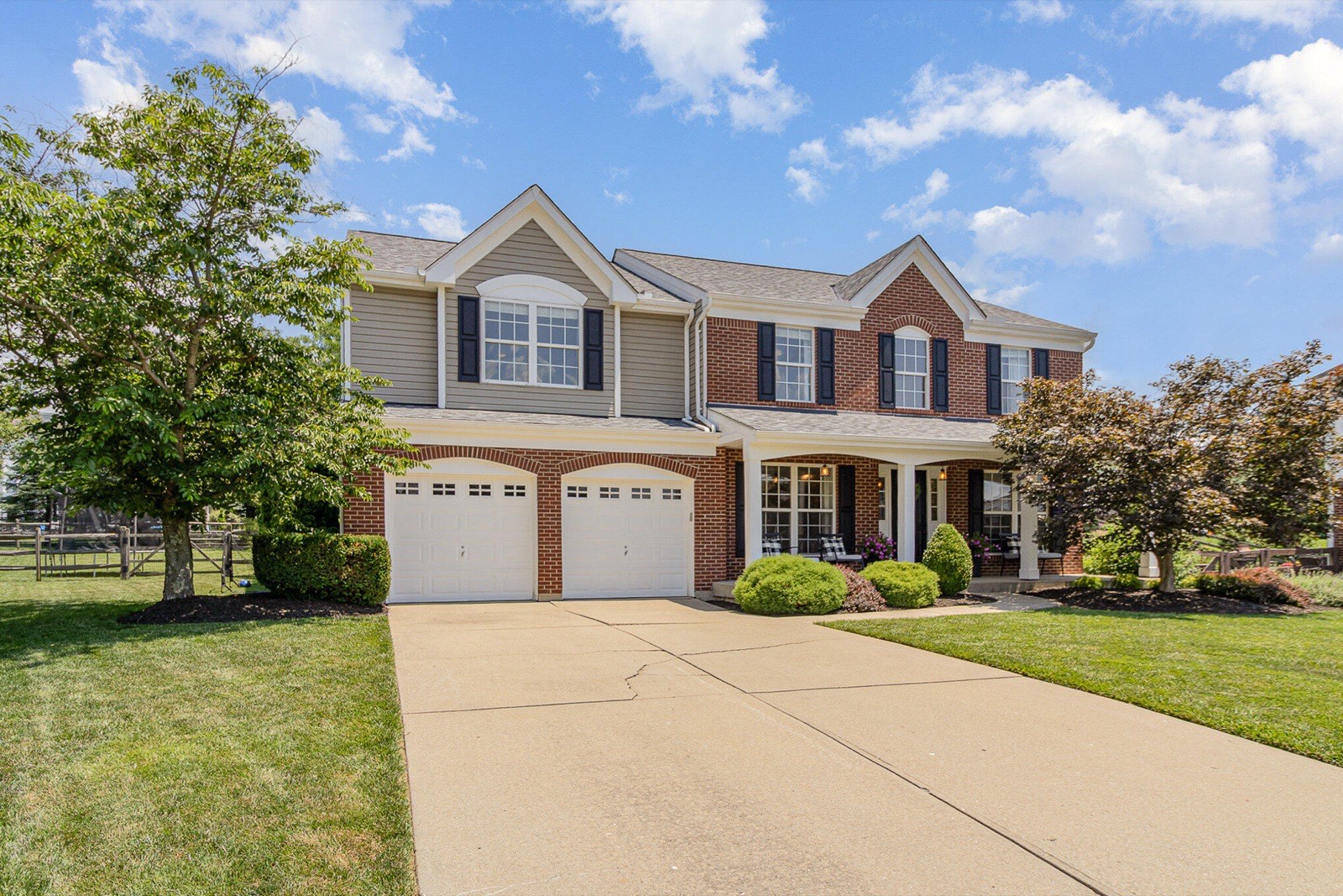 1312 Deer Hollow Ct, Hebron, KY